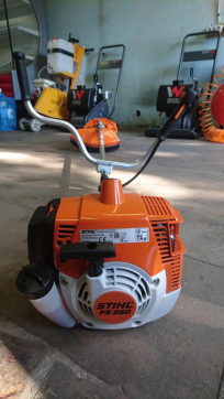 Триммер Stihl FS250 в аренду в Мариуполе — «Стройка-Аренда»